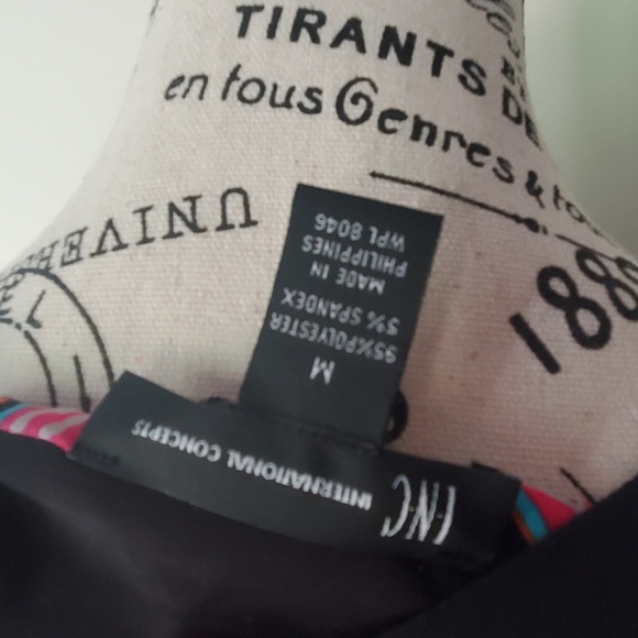 Gorgeous INC dress - Picture 5 of 6